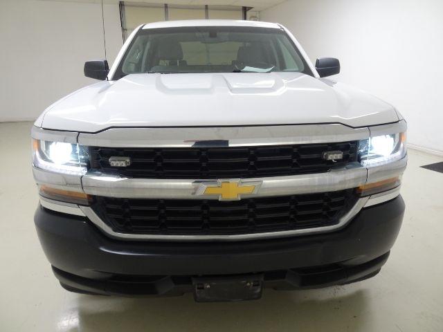 chevrolet silverado 1500 2018 3GCPCNEHXJG272960 image chevrolet silverado 1500 2018 3GCPCNEHXJG272960 image